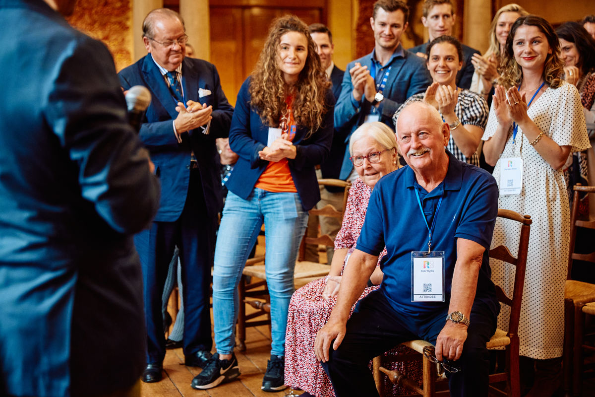 Celebrating our wonderful former Head Porter Bob Wyllie and his wife Dawn with a new portrait! Their 20+ years of extending friendship and support to Scholars have left an extraordinary impact on many classes of Scholars. What are your favourite memories of Bob and Dawn?