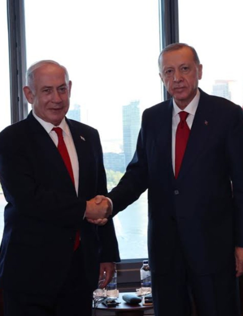 NoudyFahd's tweet photo. #CNN🚨

تعتبر #تركيا🇹🇷 هي أكبر شريك اقتصادي لــ #اسرائيل🇮🇱 ويعد النظام التركي الشريك  الاقتصادي الأول لأسرائيل في #الشرق_الأوسط
 
📌بحجم تبادل تجاري بلغ 7.7 مليار دولار💰  بين البلدين. https://t.co/lbyaPjHb6G