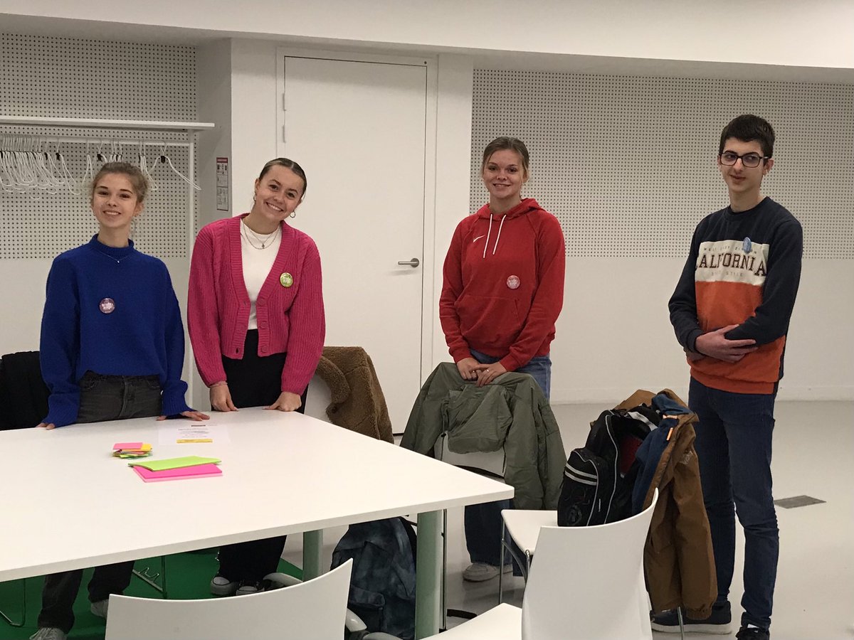 o_vanlaeres's tweet photo. Aujourd’hui, 4 élèves de spécialité SVT du @Lycee_Ribot participent au Challenge Xperium. Une belle occasion de découvrir le domaine de la recherche et du sport 🤩 https://t.co/gYbelahdkm