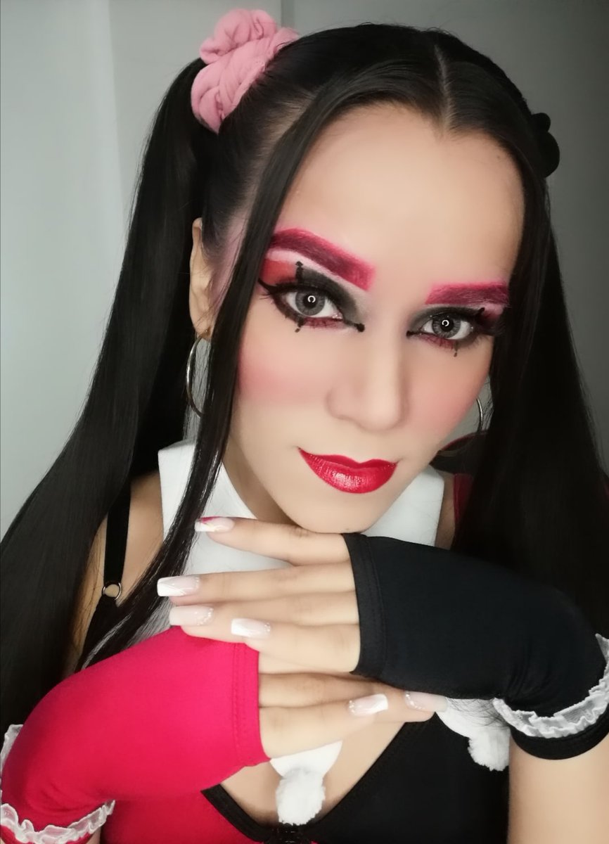 BuzzCastAPP's tweet photo. HARLEY QUINN on BuzzCast!!!😍✨
😽She is 𝑭ღ𝔸DiosaaDᴮᶦʳᵈᶦᵉ
⚡Come and follow: 4645208
#buzzcast #streamer #steamerin #livestreaming #livestream #harleyquinncosplay #harleyquinnmakeup #heypuddin #harleyquinn #injustice #injusticecosplay #injustice2 #cosplayphotography https://t.co/L5EdKlqQBW
