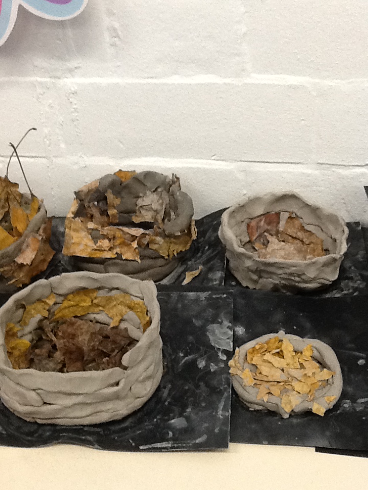 We made coil pots so that Ned the hedgehog can hibernate. It was a fun DT lesson!