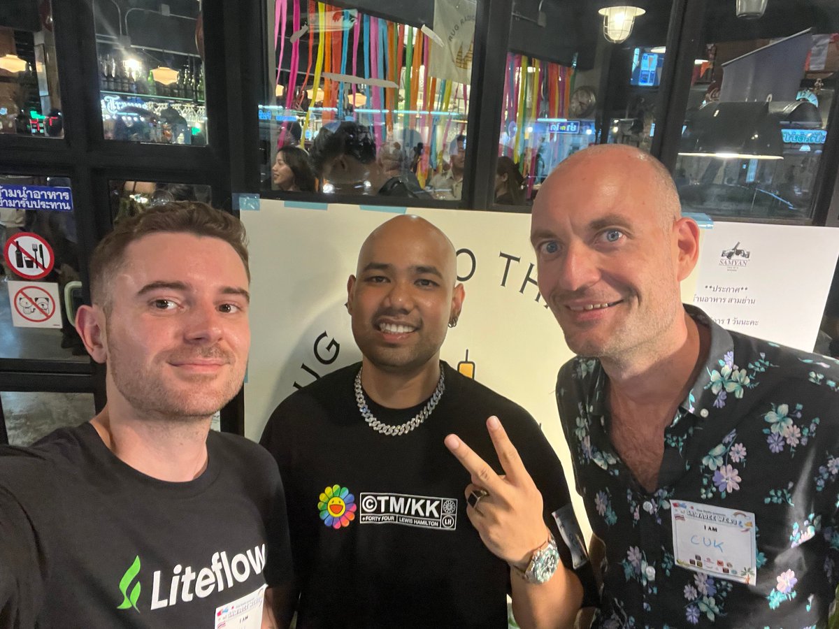 Liteflowcom's tweet photo. Thrilled to have joined the vibrant community of builders, visionaries, and entrepreneurs at @BGTHOfficial in Bangkok!
Excited about Thailand's emerging role as a frontrunner in the web3 arena. @Crowntokenclub @TheSandboxGame @BuildOnBase @RugRadioThai
#BlockchainGenesis https://t.co/jhFy1fkirO