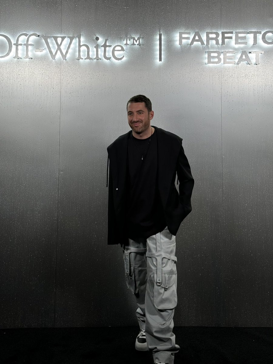 upnextdesigner's tweet photo. Off-White tonight 🤍 https://t.co/vKfcXUb5PK