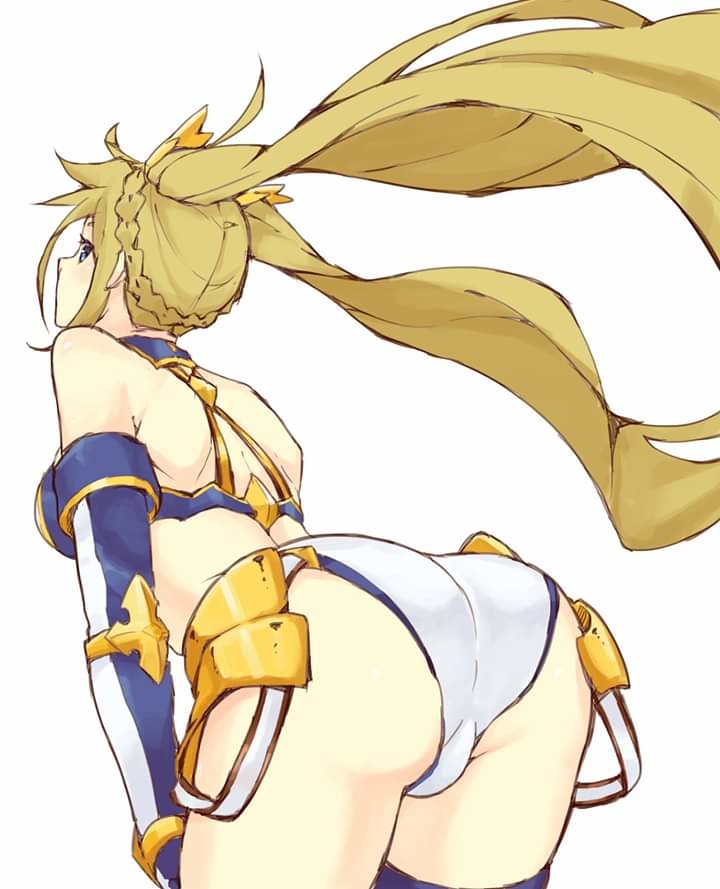 — Asoma su trasero por la TL.