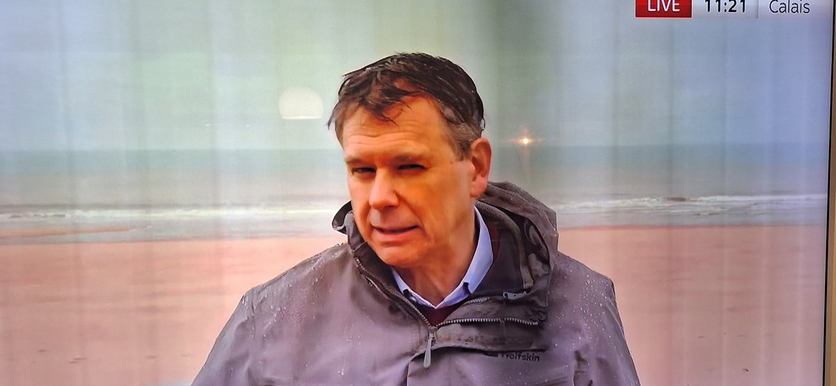 'In the time I've been reporting on cross-Channel migration, I've only ever met one person who said the Rwanda policy would deter them' Poor rain-drenched @adamparsons has to stand on a wind-blown Sangatte beach to make a point totally ignored in most current UK media coverage !