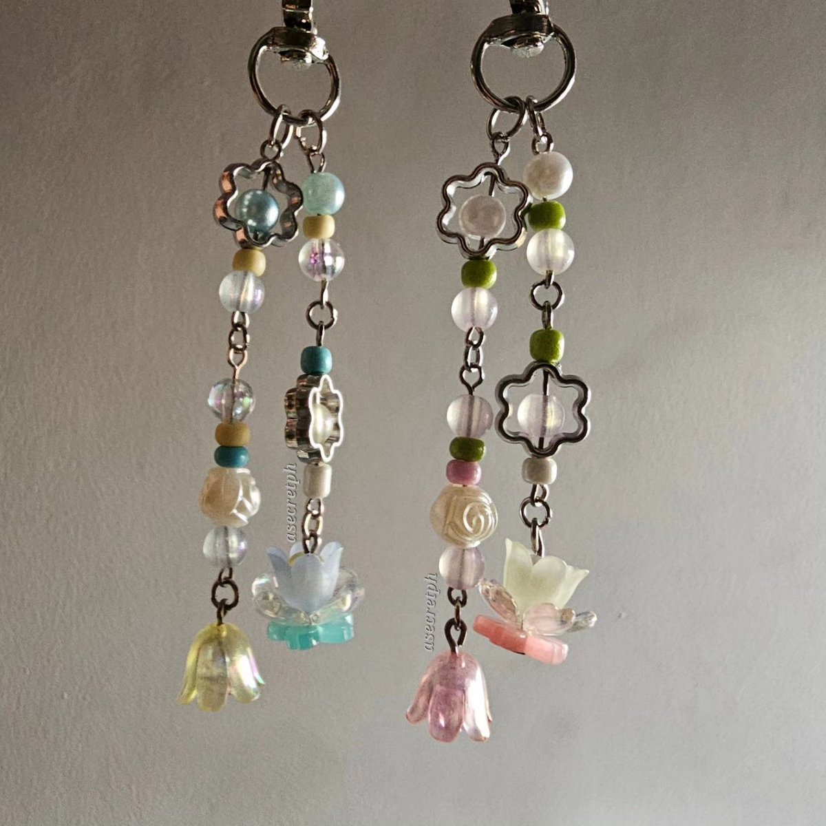 alyhcrafts's tweet photo. Sumeru Lotus Keychains 🪷

Get yours now on Shopee 💖 https://t.co/R1czSVhjdn
 
#sumeru #dendro #genshinimpact #lotus #kalpalatalotus #nilotpalalotus #asecret #asecretph #keychain #beadedkeychain #handmade https://t.co/n8W9GzXqEh