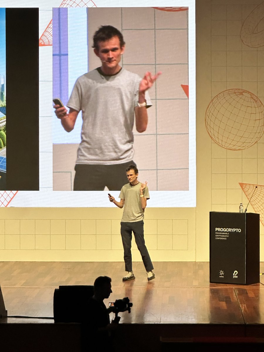 cresowallet's tweet image. Really enjoyed @VitalikButerin&apos;s talk on Cryptography and Society at #Progcrypto. His insights into tech&apos;s impact on society are so thought-provoking. A big thank you to @PrivacyScaling and @0xPARC for organizing this great event. 🌐🧠