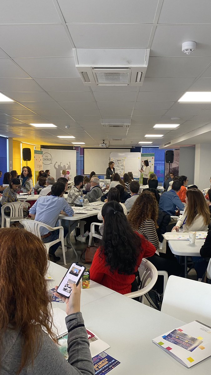 Coworking Think amb <a href="/mariabatetr/">maria batet</a> 
#CoworkingDay23

<a href="/calafelltreball/">Treball Calafell</a>