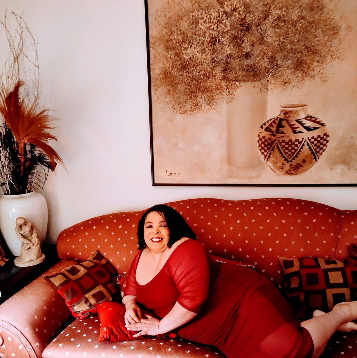 SunshineluvReal's tweet image. I'm down 4 sizes from this picture, I might retake that exact pose and do a before and after. I got this dress to match my living room for our holiday pictures that year. #Christmas2019