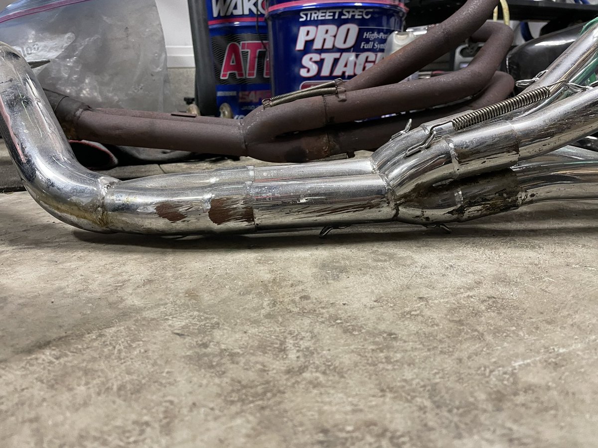 cbx400f ナカノ管？
送料別3万‼️
リツイートよろしく
メッキのマフラーになります。