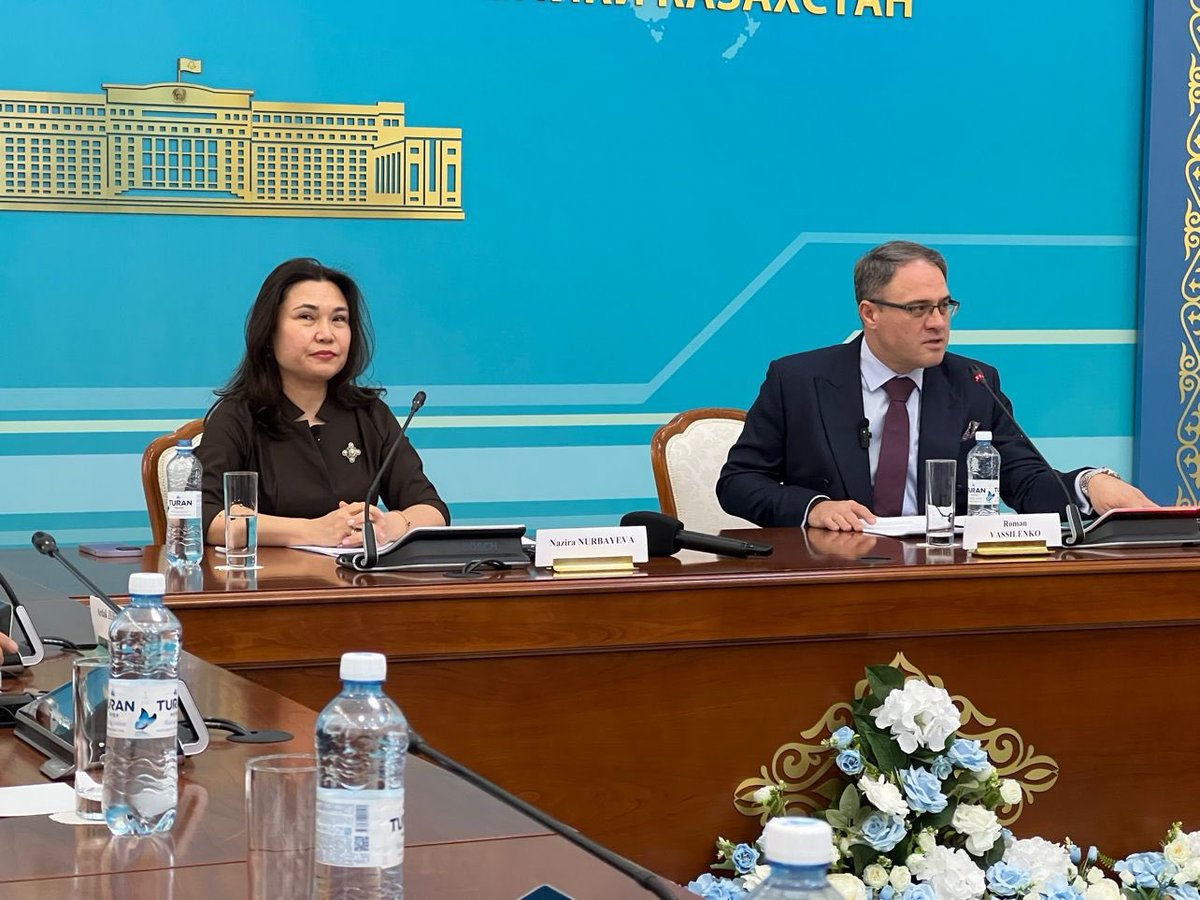 BuscardiniPR's tweet photo. Day 1️⃣ Press conference at the Minister of Foreign Affairs amid Kazakshtan Global Investment Roundtable.
📍Astana, Kazakshtan 
#KGIR @romanvassilenko @KazAmbBrussels @Yenlik_Tlesheva @KazBrussels @MFA_KZ https://t.co/imIgq2AYIY