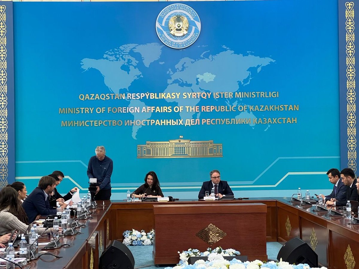 BuscardiniPR's tweet photo. Day 1️⃣ Press conference at the Minister of Foreign Affairs amid Kazakshtan Global Investment Roundtable.
📍Astana, Kazakshtan 
#KGIR @romanvassilenko @KazAmbBrussels @Yenlik_Tlesheva @KazBrussels @MFA_KZ https://t.co/imIgq2AYIY