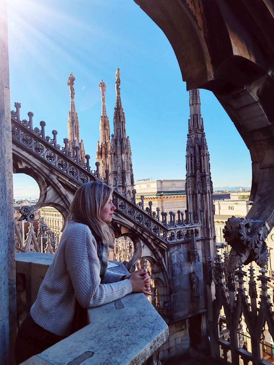 _ELLIE_JONES_x's tweet image. Totally different vibes this week the same thing that would have destroyed me a year ago. Hit differently 🌎🌟💖 life experiences changes perception and reactions weird 🌻 moved on quick time, new chapters are good 🌅 #newChapters