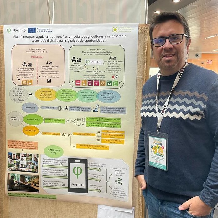 CoopsAgroCV's tweet photo. Hoy, el #proyecto #PHITO ha sido presentado en el primer Encuentro Nacional de Asesores organizado por @Phytoma.
PHITO desarrollará una plataforma para ayudar a pequeños y medianos agricultores a incorporar tecnologías digitales en sus explotaciones. https://t.co/OiDkTUuMor