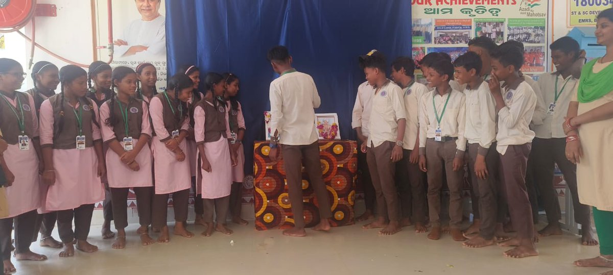 EmrsChandrapur's tweet photo. #JanjatiyaGauravDivasOdisha
#ViksitBharatSankalpYatra
#EmpoweringTribalsTransformingIndia https://t.co/OxhjRCCN3X