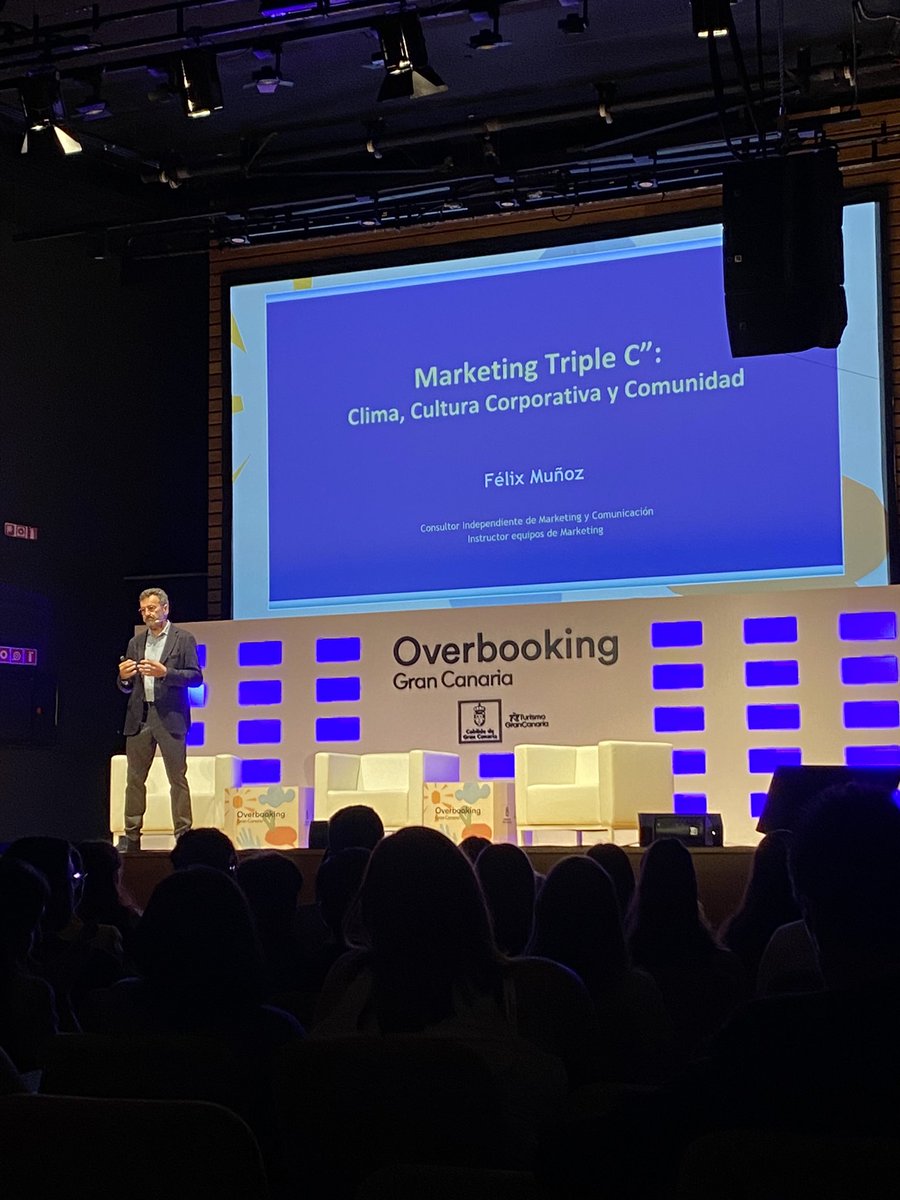 noraysoftware's tweet photo. Comienza el turno de Félix Muñoz, consultor y profesor en @IEbusiness y exdirector de Marketing de @CocaCola_es. 

Félix Muñoz pone sobre la mesa cómo integrar los criterios ESG al marketing de una compañía. 

Deseando escuchar lo que tiene que contarnos. 👀

#OVB23 #Noray https://t.co/RigG8Dnguh