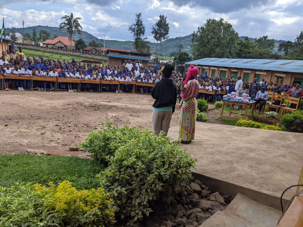 Powerful performances by VJN Acrobatic Team &amp; <a href="/ImboniGroup/">Imboni Arts and Advertisment</a>  at the campaign against sexual violence &amp; teen pregnancies organized by <a href="/CaritasRwanda/">Caritas Rwanda</a> . 

Art speaks volumes in the fight for a safer, empowered future. 

#EndSexualViolence #EmpowerYouth