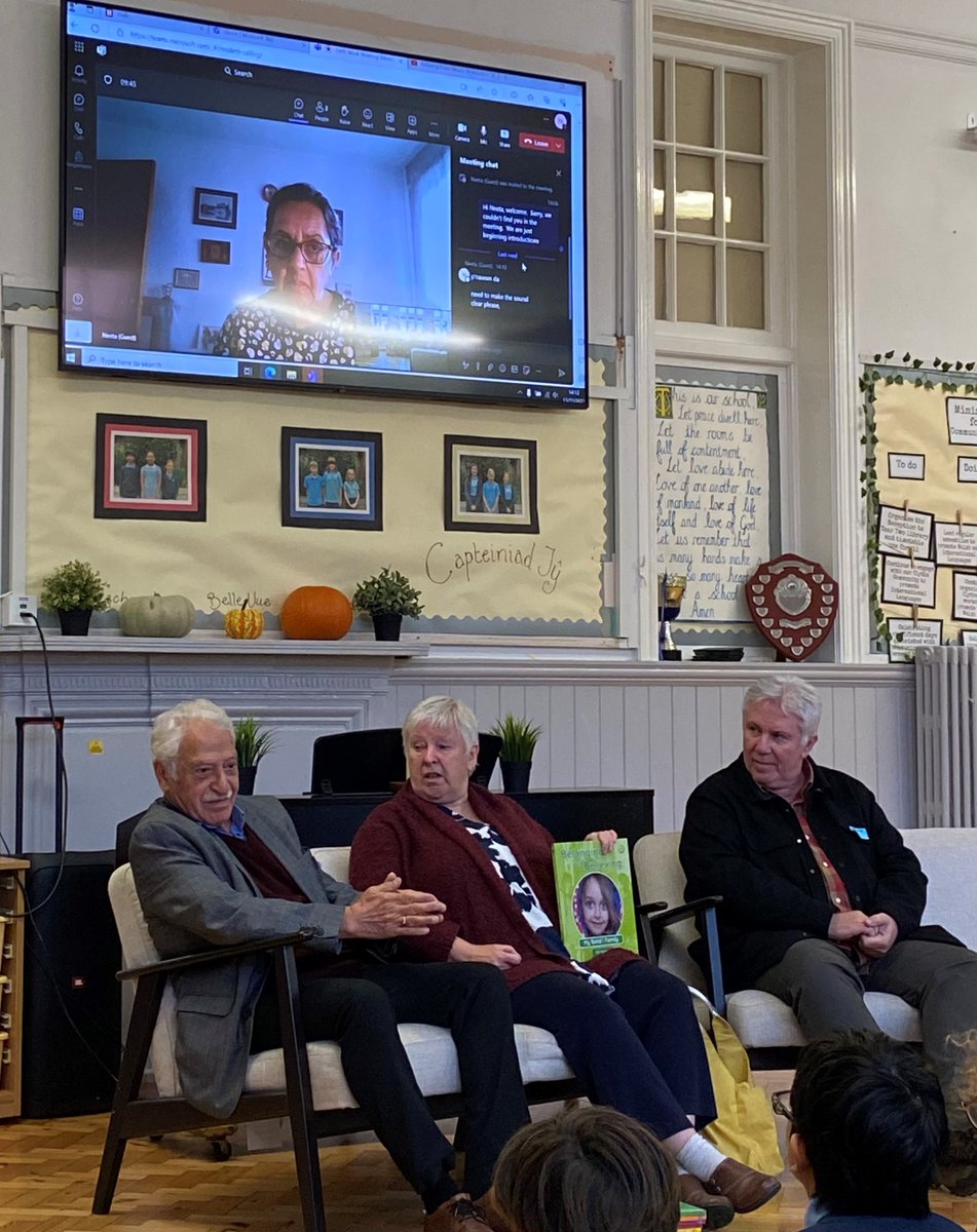 TheOnyxLink's tweet photo. Thanks @ClythaPrimary for inviting us to your Interfaith Week celebrations🕊️Our fabulous volunteer faith &amp; belief reps were amazing &amp; so respectful of each others worldviews ❤️We're tackling hate speech one assembly at a time 💪#Peace #volunteers #InterFaithWeek #schools https://t.co/0DA8AP9EZn