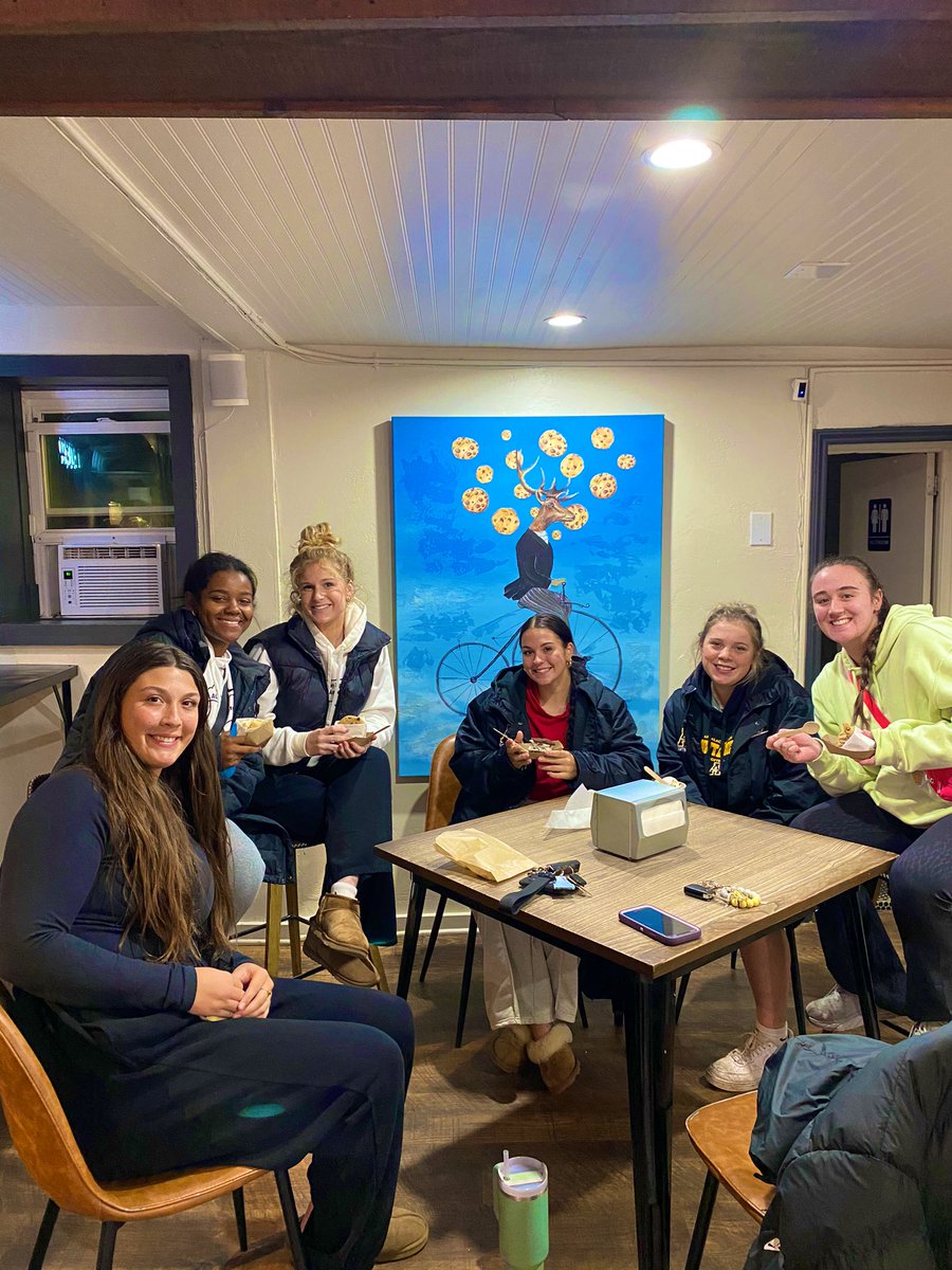 slis23's tweet photo. Loved chatting and seeing all the positive vibes with the Energy Leadership Group last night @AppStateSB https://t.co/V56sjjnDZA