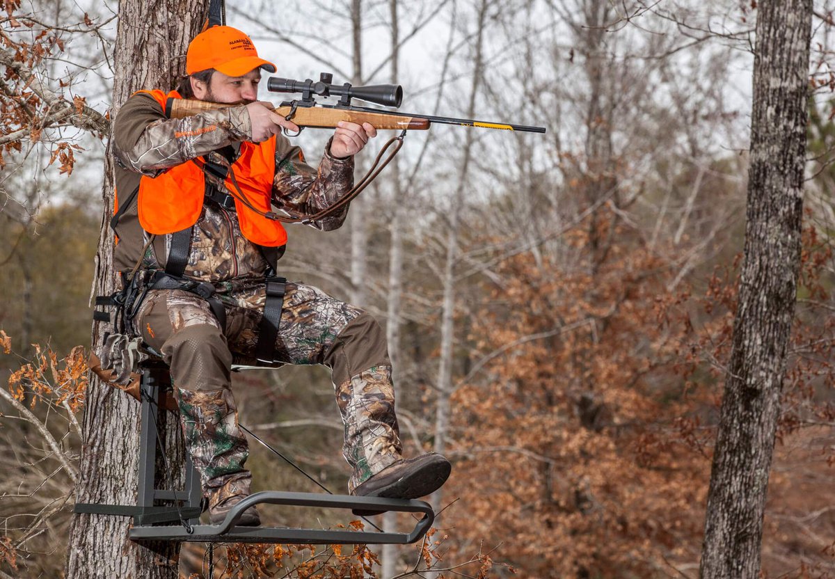 lovers_hunting's tweet photo. “There are hunters and there are victims. By your discipline, you will decide if you are a hunter or a victim." — General “Mad Dog” Mattis

#deerhunting #deer #Huntingdeer https://t.co/3evu4eJtYI