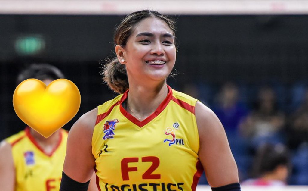 ANIM0LaSalle's tweet photo. I will not accept any Slanders against these three Ladies. Sila yung bumubuhat sa F2 in today's match. Hugs for these three for showing and giving us all a Wonderful Fight 🔥💛🚚 https://t.co/OIAQ1zbqEg