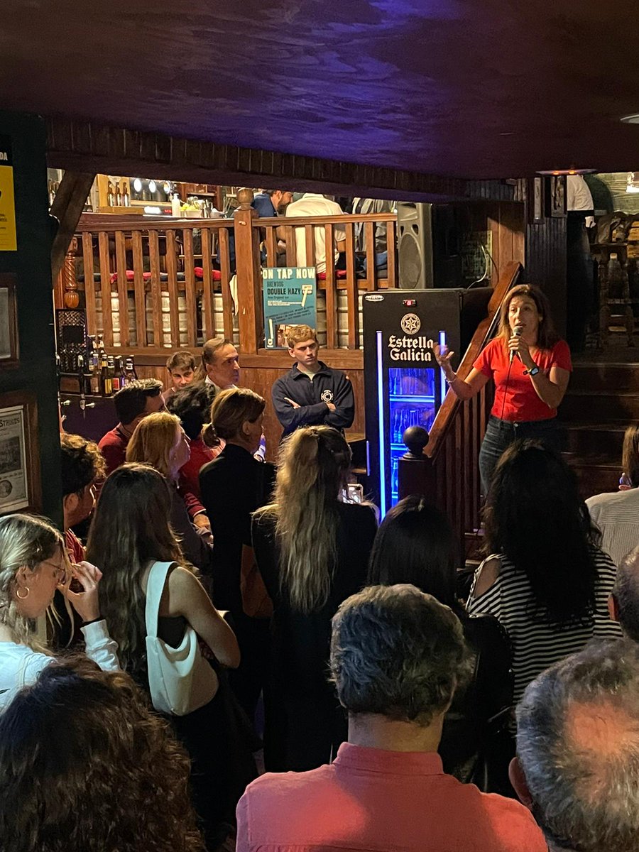 CanalMalagaRTV's tweet photo. 🔴La candidata a rectora de @InfoUMA @MOGuerreroPerez inaugura su campaña electoral

➡️Destaca propuestas para mejorar el bienestar estudiantil, en igualdad de oportunidades y estímulo al talento académico y fortalecimiento de la estrategia de internacionalización, entre otras https://t.co/6CCa5IKmKR