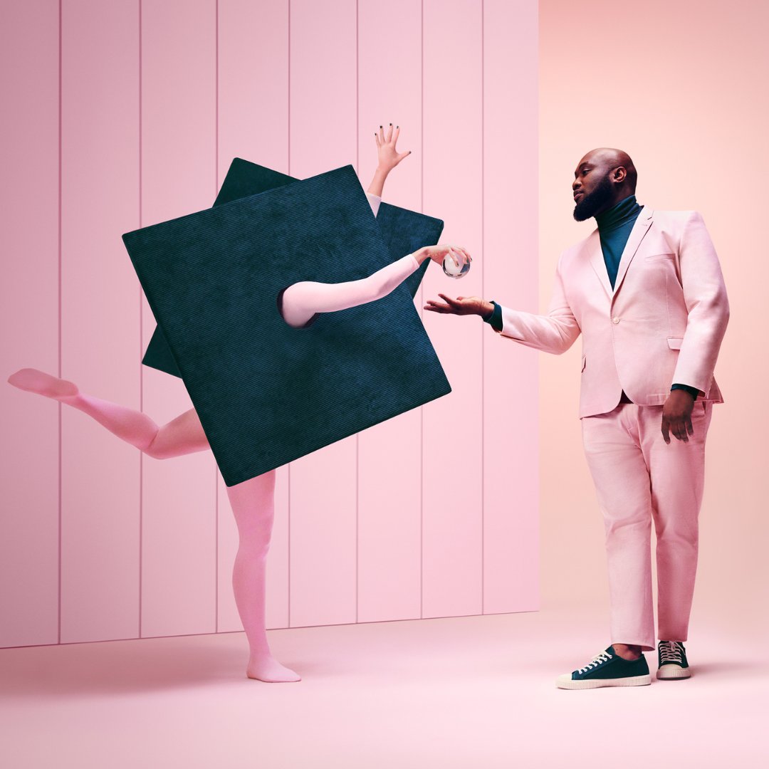 oneflowcom's tweet image. They weren&apos;t born contract legends. 

They became them. With Oneflow. 

You too, can be a contract legend. 

#contractlegend #oneflow