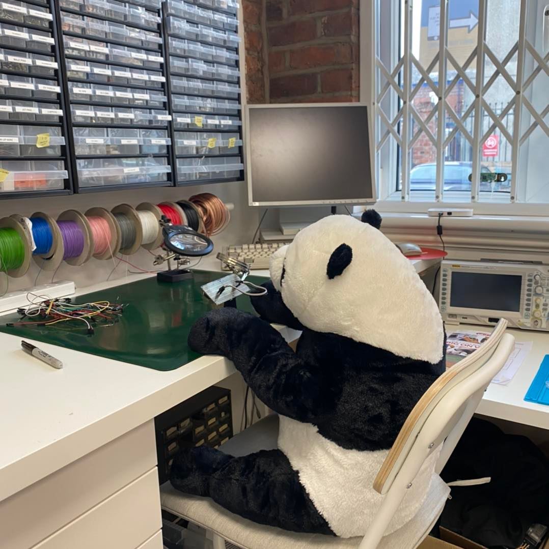 At Leigh Works, all of our members have access to our facilities, even the pandas... 🐼🌿

leigh.works

#CoWorking #workshop #electronics #panda #funny #imagine #create #grow
