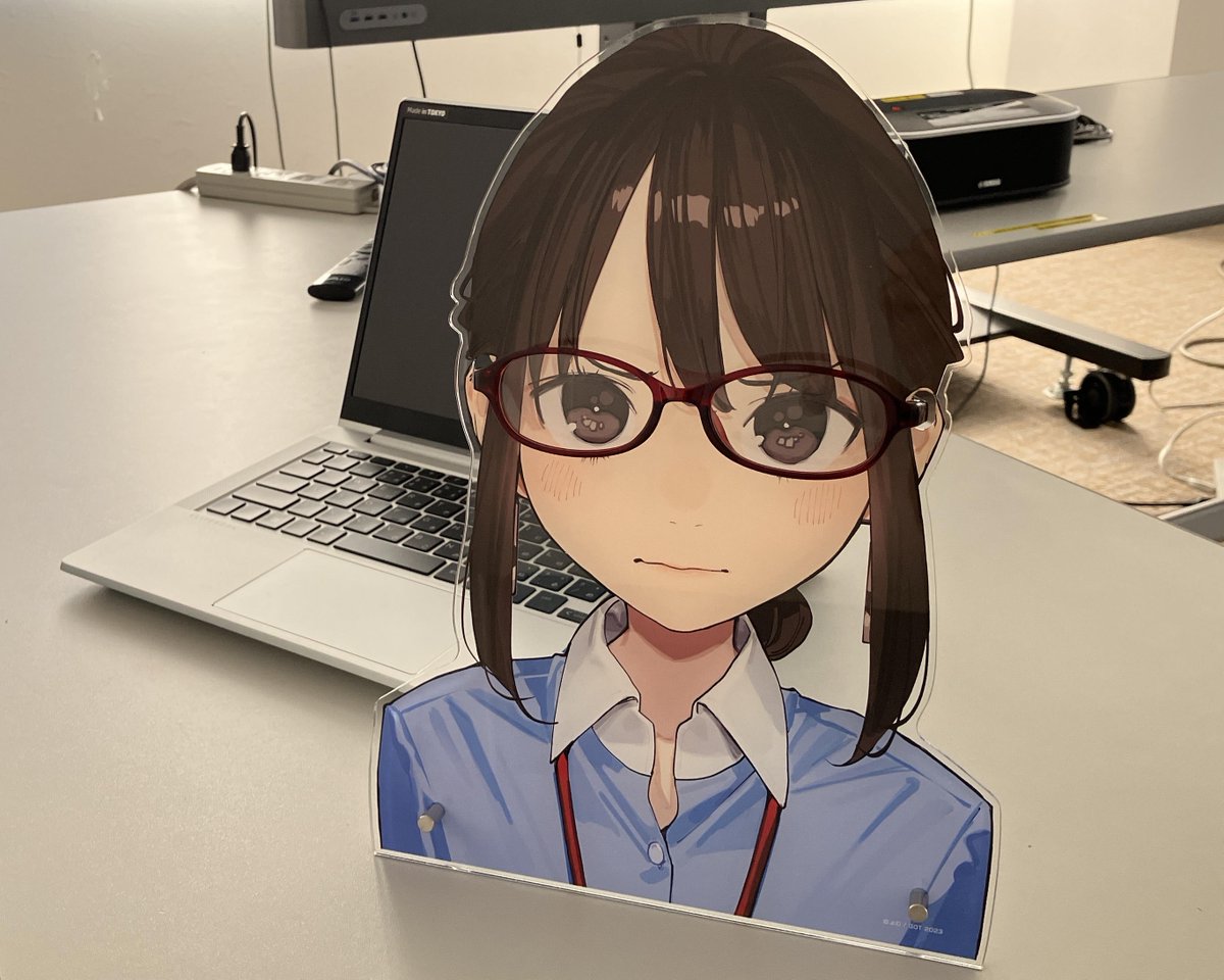 がんばれ同期ちゃん(3) アニメイト限定セット描き下ろしアクリル眼鏡スタンド 商品情報】 12月28日発売「#がんばれ同期ちゃん (3)」 アニメイト限定