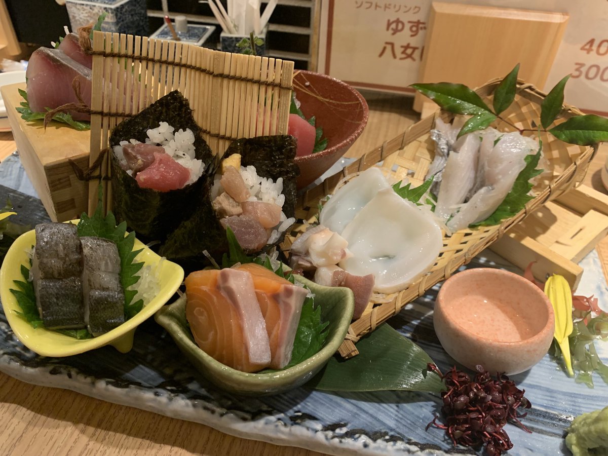 友達の試験合格祝いしてきたよ🫰

た！べ！す！ぎ！