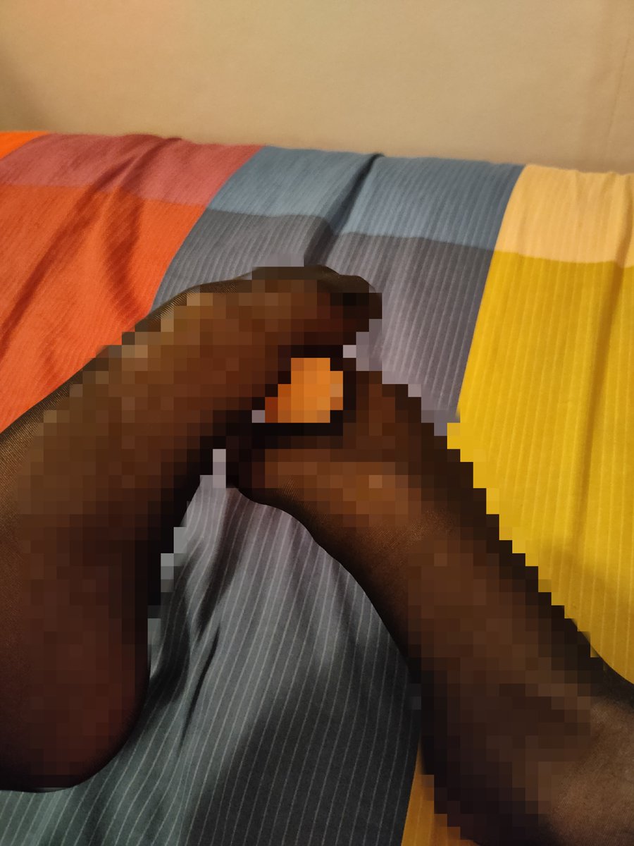 Eto_5912's tweet photo. All my photos with feet and dildos will be available for only 5 euros this evening on my MYM for interested members : https://t.co/q1xy21ivH7

#feetcontent #feetseller #feetpicsforsales #Femboy #nsfwtwt https://t.co/n4ZtZGu6fg