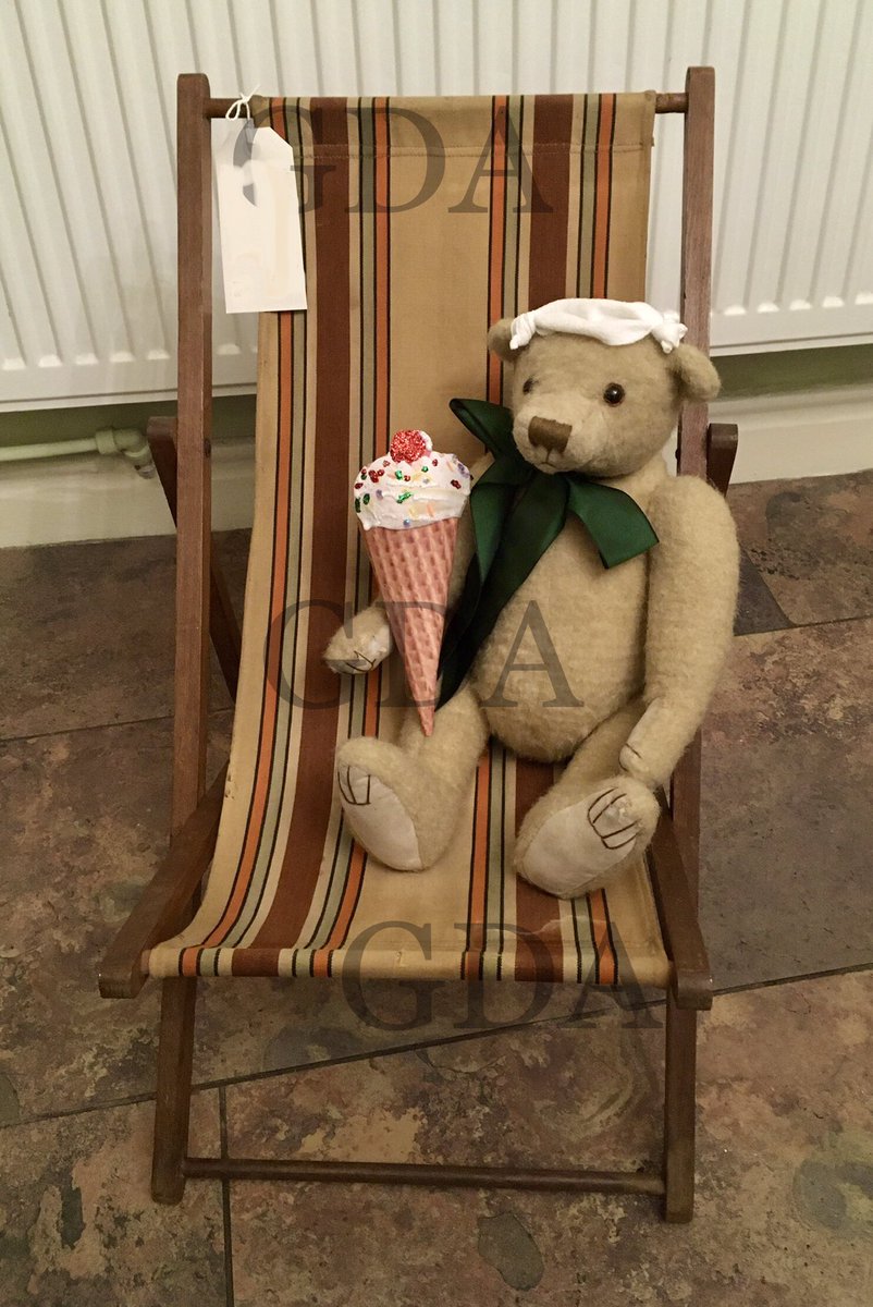 Good morning #elevenseshour New item to be listed on my website today. A 1930s-1950s child’s wooden folding deck chair with original cover, modelled here by Ernie. £38 plus p&p DM for info and see more at, Dieudonneart.com/antiques #toys #vintagetoys #deckchair #uniqueitems