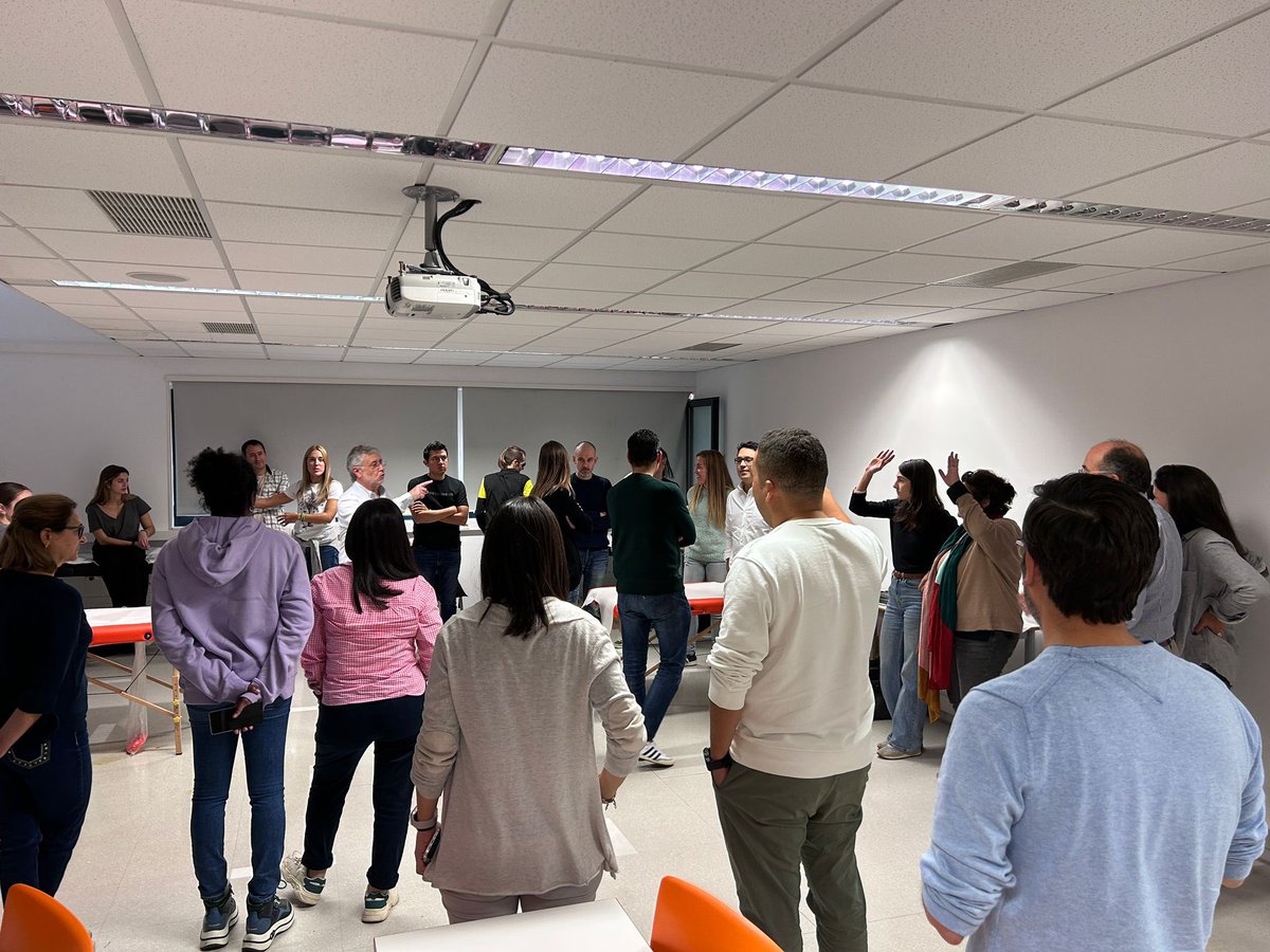 Hoy inciamos la III Edición del Máster Winfocus Iberia. 🙌

Contamos con los profesionales <a href="/ramonnoguebou/">ramon nogue bou</a> <a href="/gilmou969/">Gilmar Pugnet</a> @davidebernaudo y <a href="/marcobstrj/">Marco Bustamante</a> como docentes.

#winfocusiberia #masterwinfocusiberia #ecografia