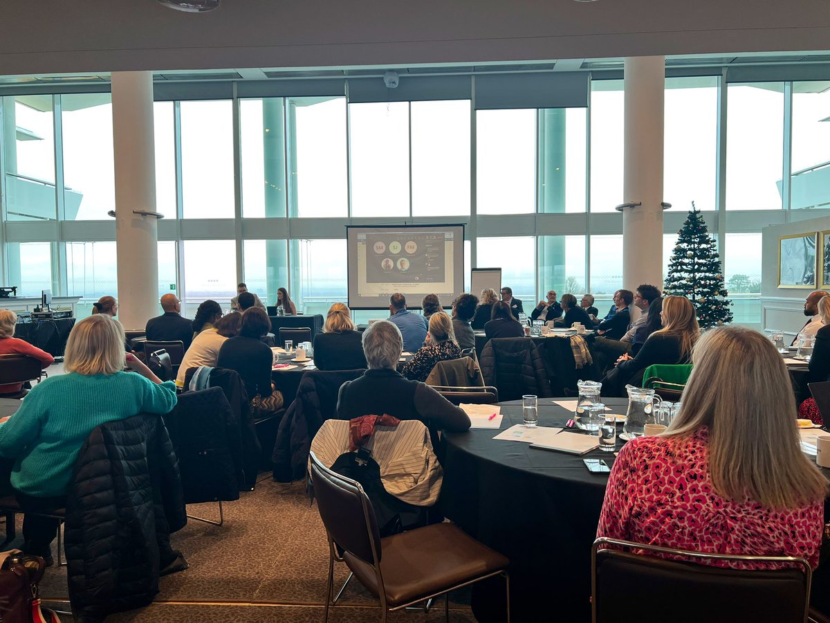 lucy_dames's tweet photo. Looking forward to an interesting and engaging day with some impressive external speakers from the Coronial and police world as well as wider colleagues from @NHSBT at the combined @London_ODT and @SoutheastODST #LODSTRC https://t.co/wQlOQ6BtOs
