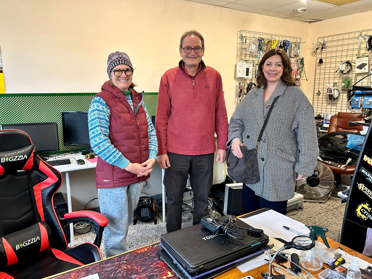 As part of my #SupportLocal 🛍️ campaign, I'm shining a spotlight on Redditch Computer Services in Greenlands.

A friendly and independent business, Graham is on hand to repair your devices and for all your computer related needs.