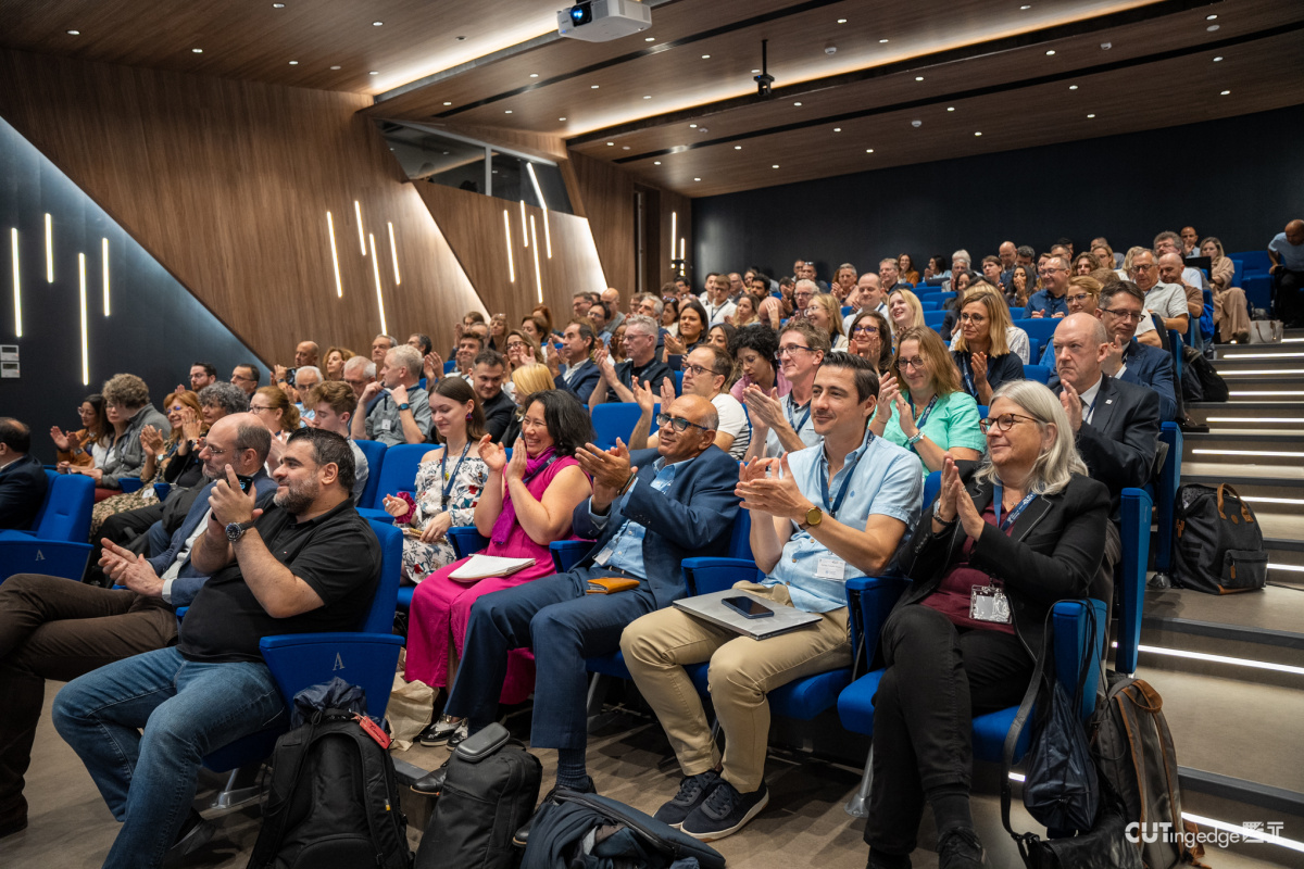 UPCToficial's tweet photo. 🇨🇾 La @EuropUnivTech EUt+ Accelerate marca el inicio de su segunda fase en la #EUtWeek de Pafos (Chipre). 

🇪🇺 La alianza garantiza una financiación de 14,4 millones de euros hasta 2027 a través de "Universidades Europeas" del programa #ErasmusPlus.

🔗 https://t.co/5VCECbBryL https://t.co/E4rKUwPRUH