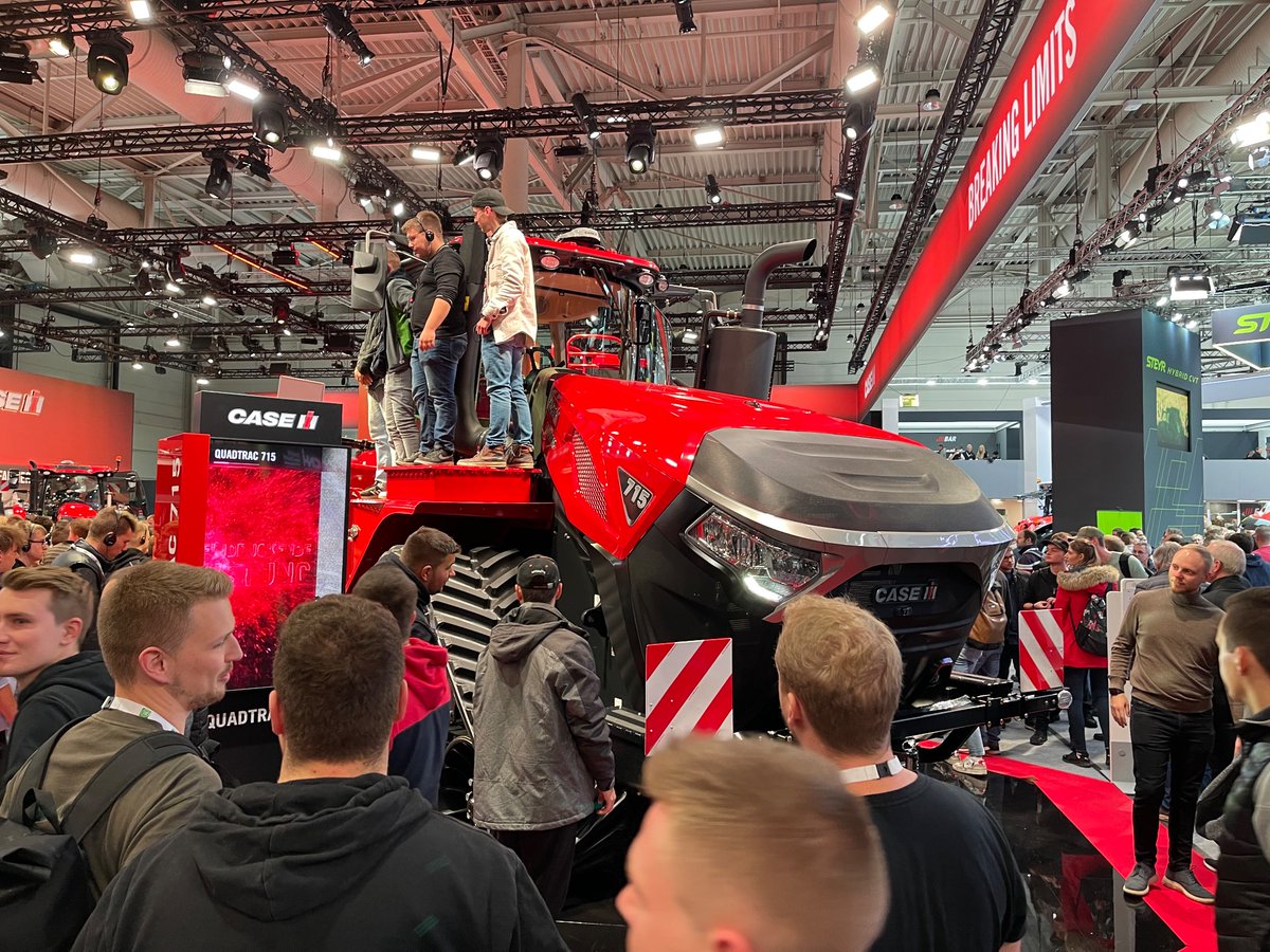 Elliott_R_H's tweet photo. Arrived in Hannover for @AGRITECHNICA for a few days. Quite a show! #firsttriptoeurope https://t.co/177Yukaqjt