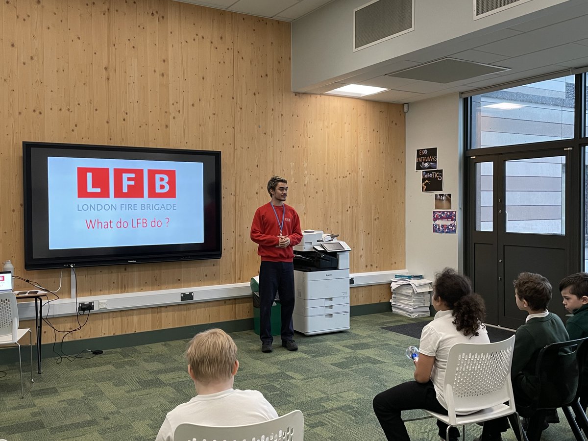 Big thank you to <a href="/LondonFire/">London Fire Brigade</a> for coming in and delivering workshops to our students earlier this week.
