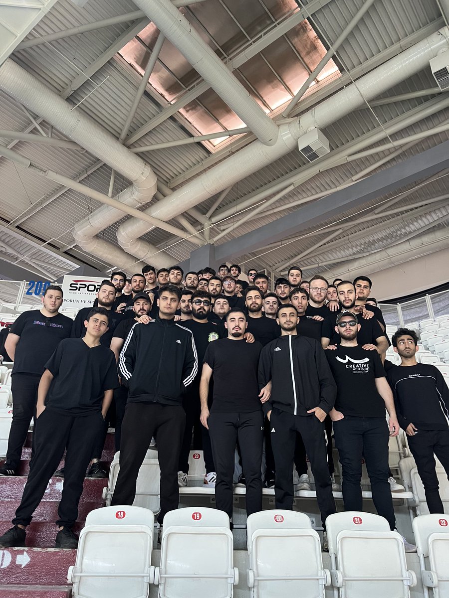 SEN BANA YASAKSIN AMA BEN SANA TUTSAĞIM ! 

DEPLASMAN HAKKIMIZ ENGELLENEMEZ ! 

#AkdenizBölge
#ultrAslanUNI
#uAUNIAKDENİZ