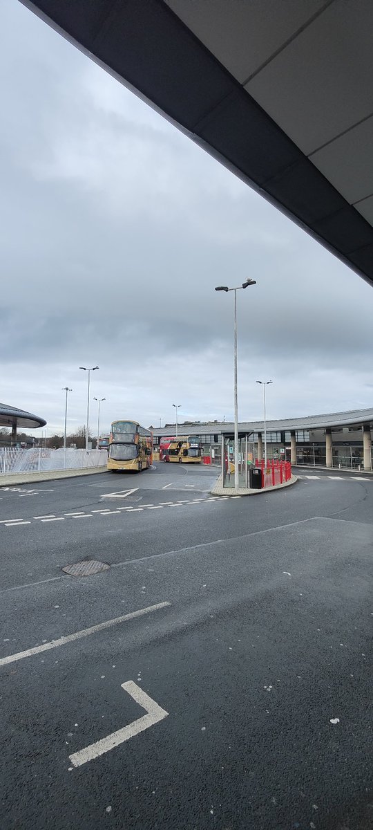 PeterOl22568999's tweet image. "Great to see Go North East keeping their buses running during the strike. Sitting at the interchange this morning, I can see the buses are ready and waiting to serve their routes. #StrikeUpdate #GoNorthEast"