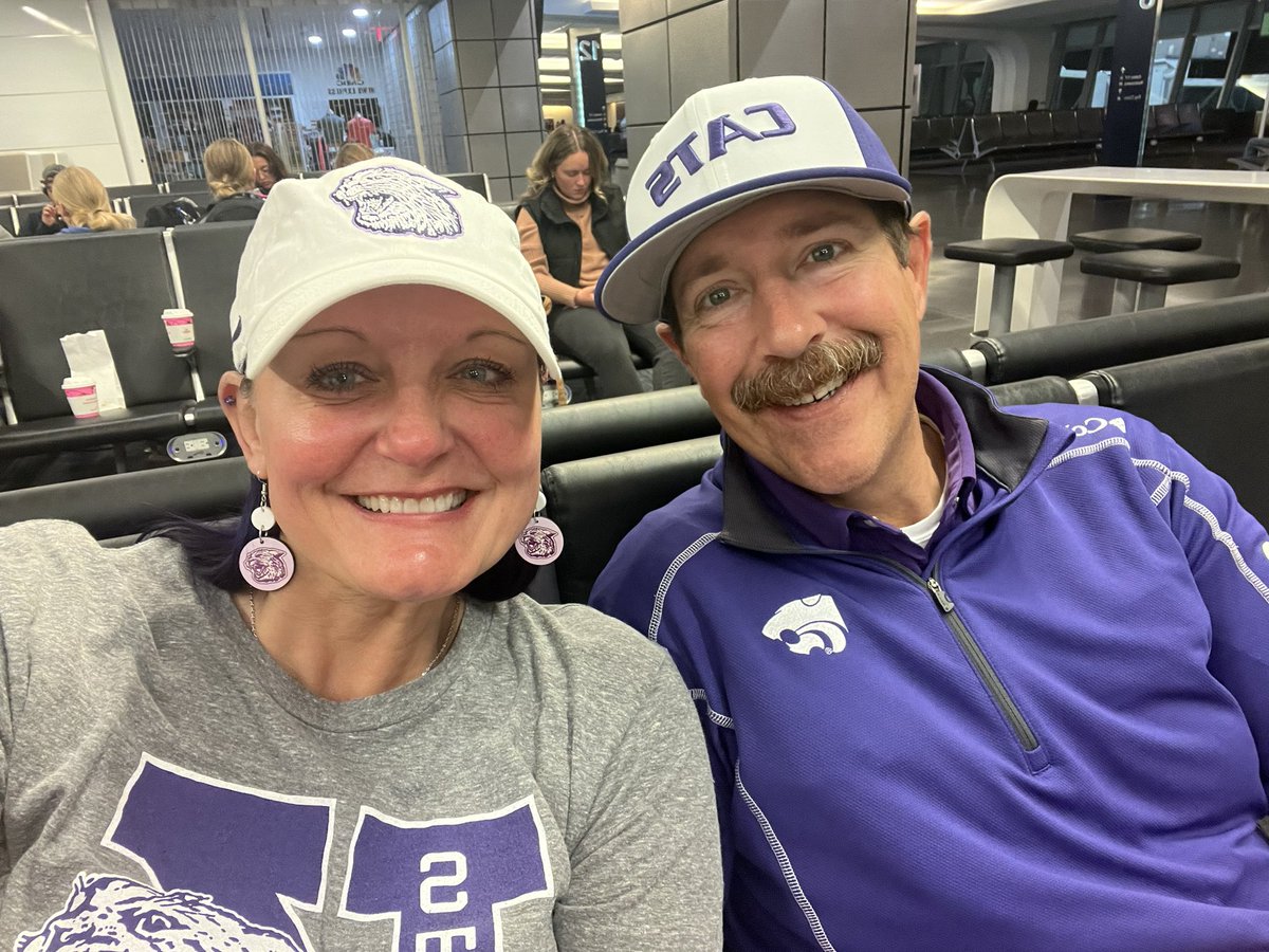 kstatevangirl's tweet photo. LETS GO!!! #BahamaBound @KStateMBB @mitchmoss #EMAW https://t.co/Qhm3fbuNRP