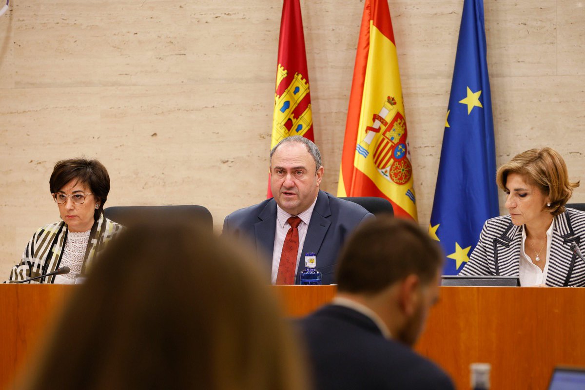 Julián Martínez Lizán tweet media