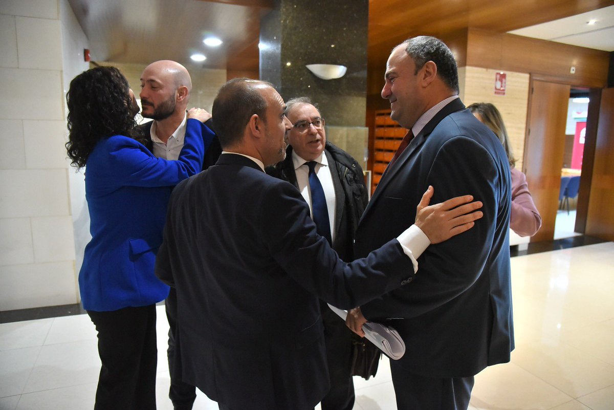 Julián Martínez Lizán tweet media