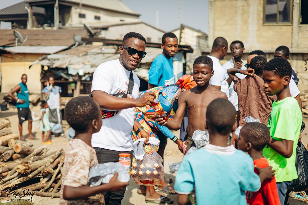 Papjay007's tweet photo. 4slides from last year when we hit the streets with proceeds from #PapJayAndFriends 

This year, we go harder! #BronyaNkwan 

Which is your fav slide? https://t.co/V3oIogtE4V