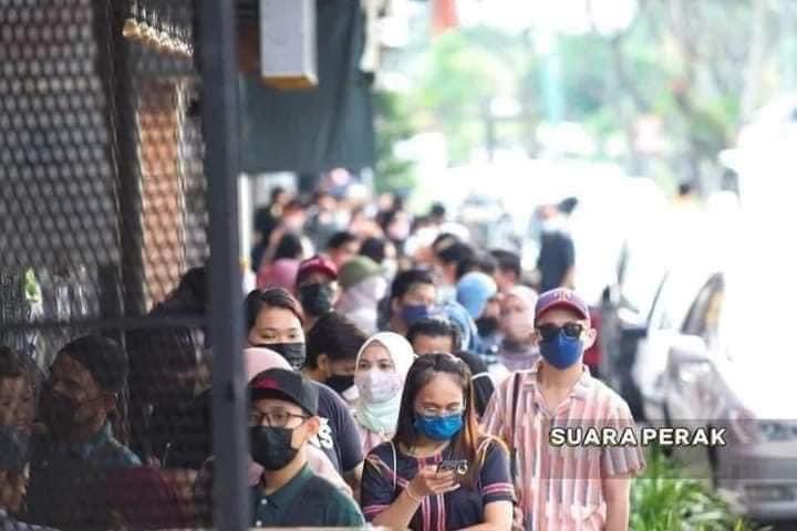 TweetIslamik's tweet photo. Jabatan Agama Islam Perak Sahkan Restoran Terkenal, New Hollywood Di Ipoh Tak Ada Sijil Halal https://t.co/w3TqT61c4j