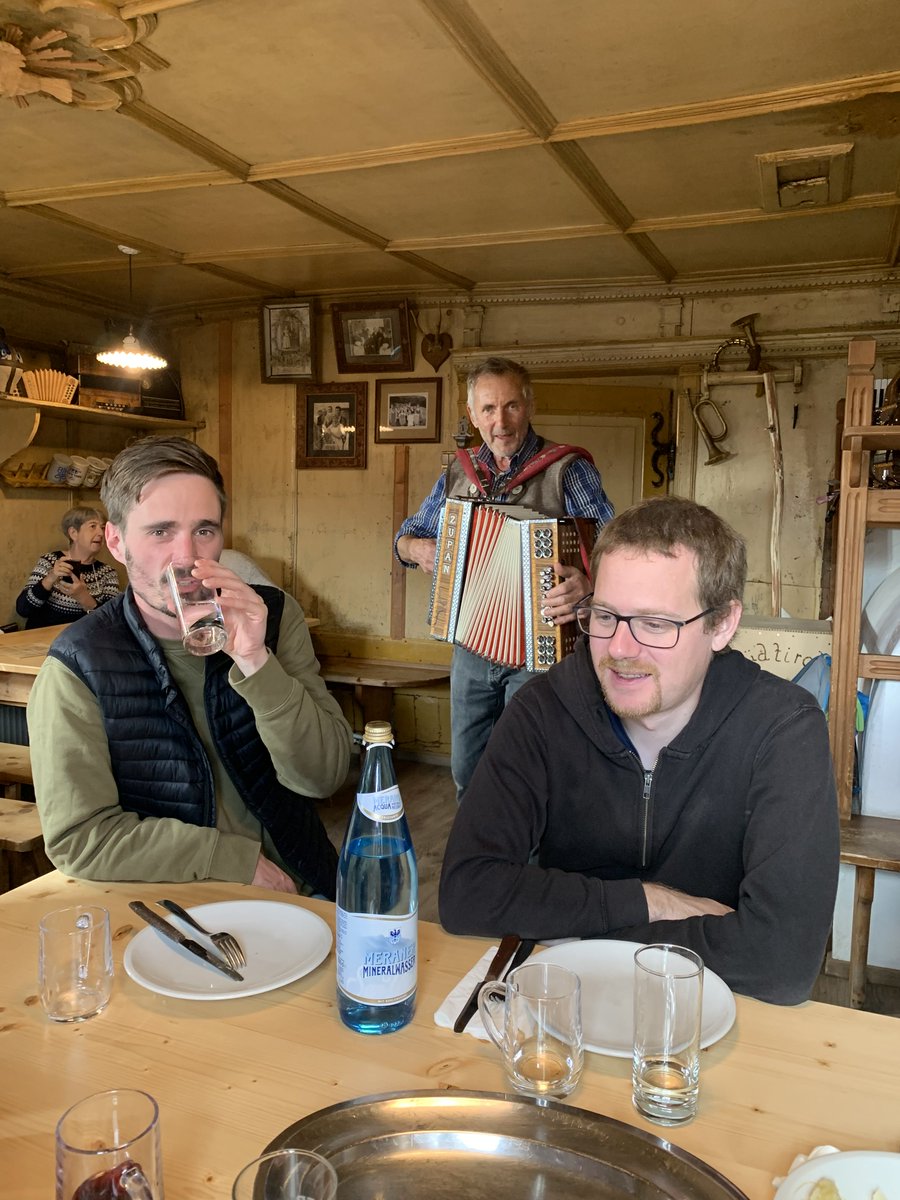 about_bits's tweet photo. 🍇🥘🍷 "Törggelen" at it's finest! Very nice team event with good local foods and drinks. We got even a performance of the host with his accordion playing traditional songs. Can't wait for the next one!
#aboutbits #aboutteam #Abouttörggelen https://t.co/49soIavA2i