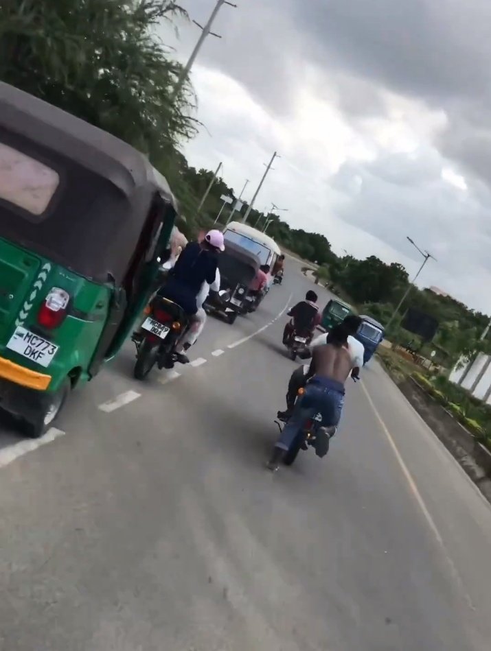 Ndio mana wanaume wanakatika mapema dunia sasa ndio michezo gani hii wadau mtu kachoka kula ugali

Angalia video