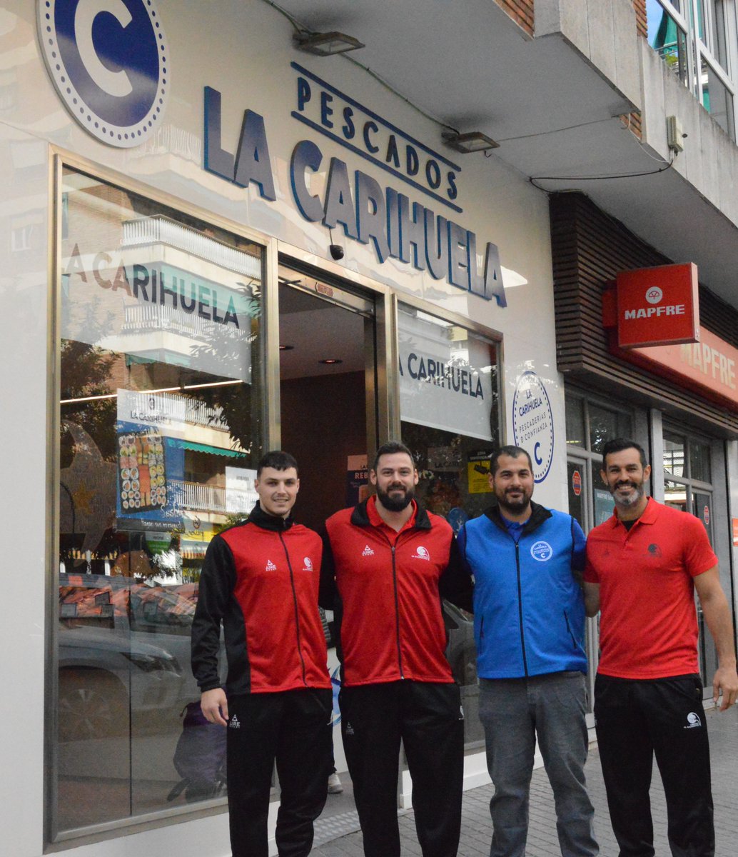 💼 PATROCINIOS
Hemos formalizado el acuerdo de patrocinio por una temporada más con Pescados La Carihuela 🐟 🍣 en un acto celebrado esta mañana con miembros de nuestra plantilla junto a Paco Luz. Puedes conocer todo sobre La Carihuela en pescadoslacarihuela.es
¡GRACIAS!