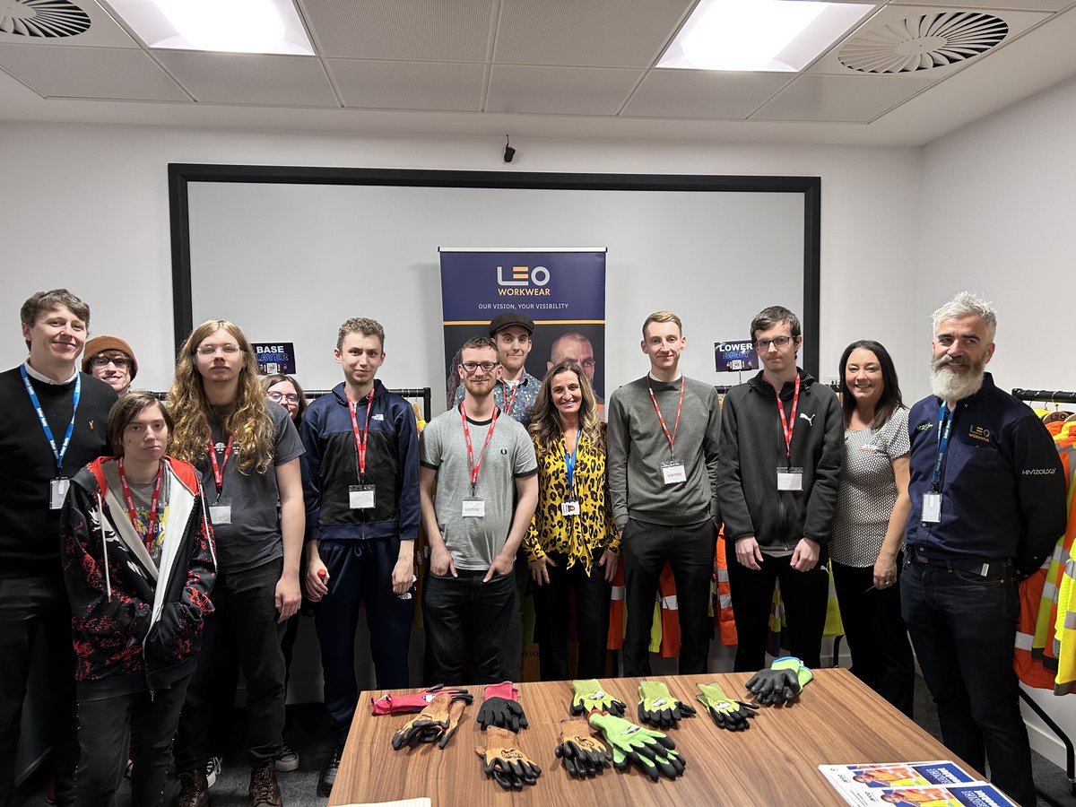 Lewis Robertson (@lewis_enable1) on Twitter photo This week the #BreakingBarriers Science cohort started their work placement with our industry partner <a href="/balfourbeatty/">Balfour Beatty</a> . Over the next several weeks our students will be tasked with completing sustainability based research projects in combination with reflective practice. This week the #BreakingBarriers Science cohort started their work placement with our industry partner <a href="/balfourbeatty/">Balfour Beatty</a> . Over the next several weeks our students will be tasked with completing sustainability based research projects in combination with reflective practice.