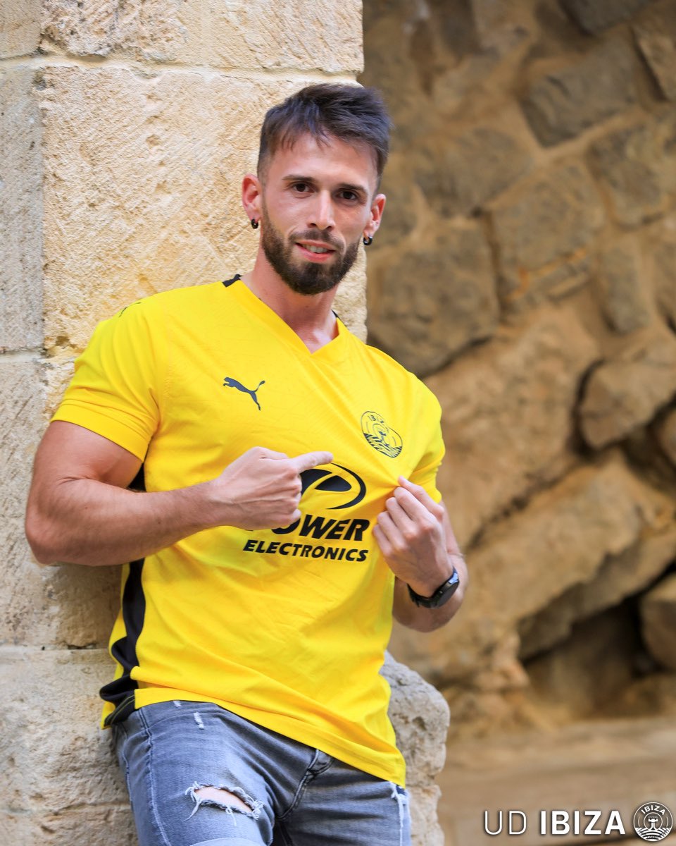 💛🍋🌼🍯🟡📒🟨〽️

Me encanta el amarillo. 

#VamosIbiza 🩵 #SOYDELIBIZA